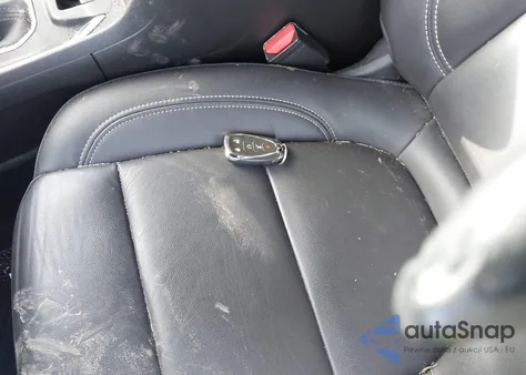 2023 Chevrolet Traverse Fwd Lt Leather from USA, damaged, VIN 1GNERHKW1PJ144759